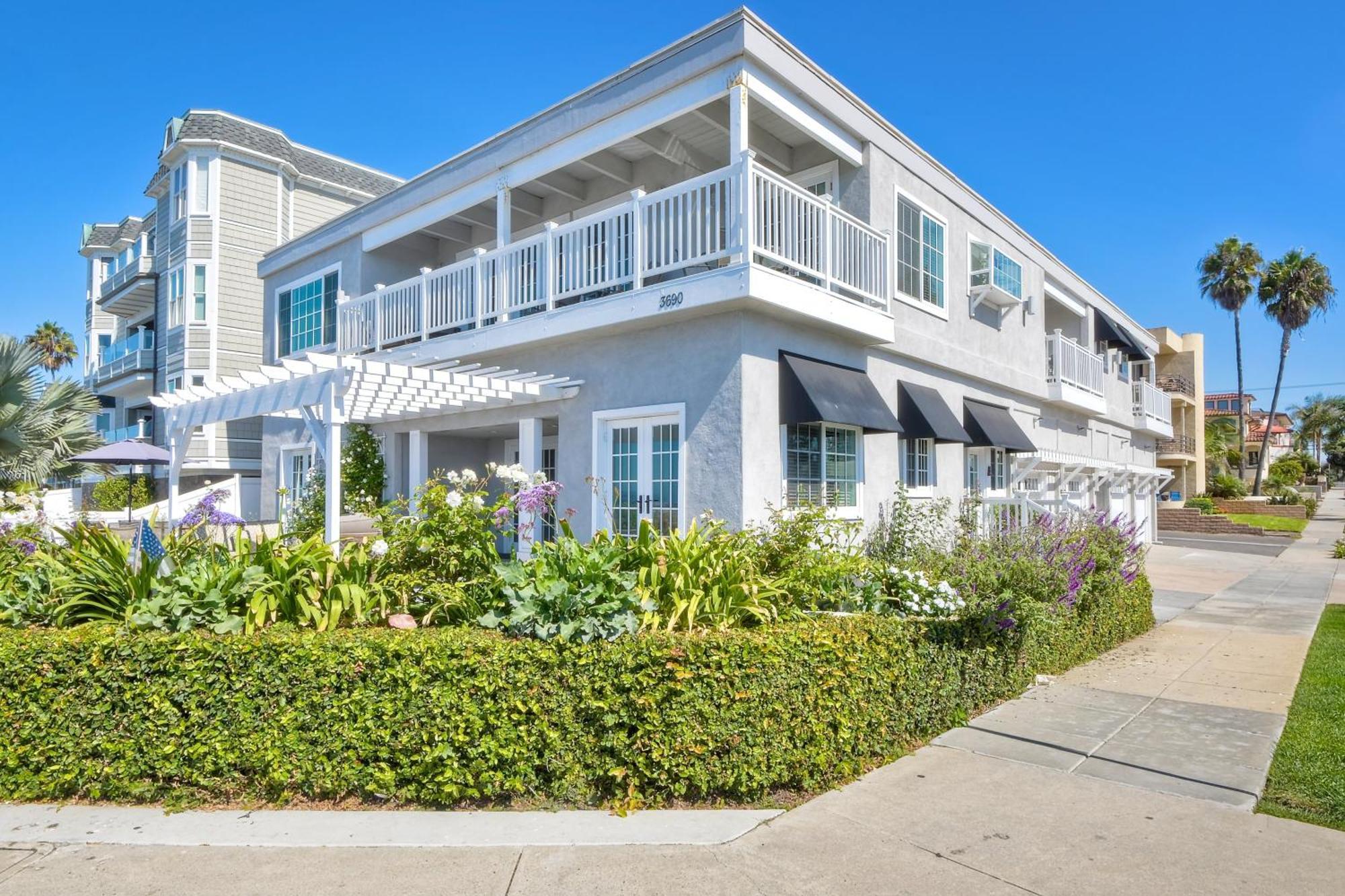 3690 Carlsbad Boulevard - Entire Home Exterior foto